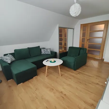 Проживание в семье Zakatek *